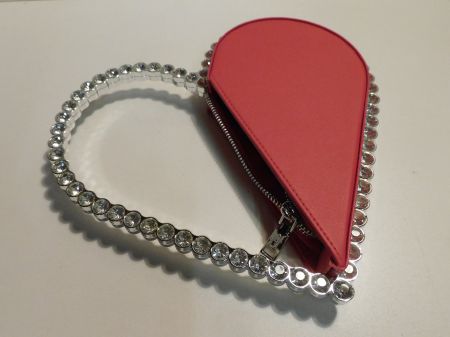 Tasche Handtasche Clutch Neu  lässige sehr spezielle Tasche