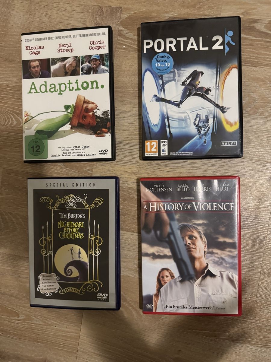 Tutti i DVDs: DVD Bundle: Adaptation, Portal 2, Nightmare Before Christmas – Usato da Herisau venduto da Mrprksr