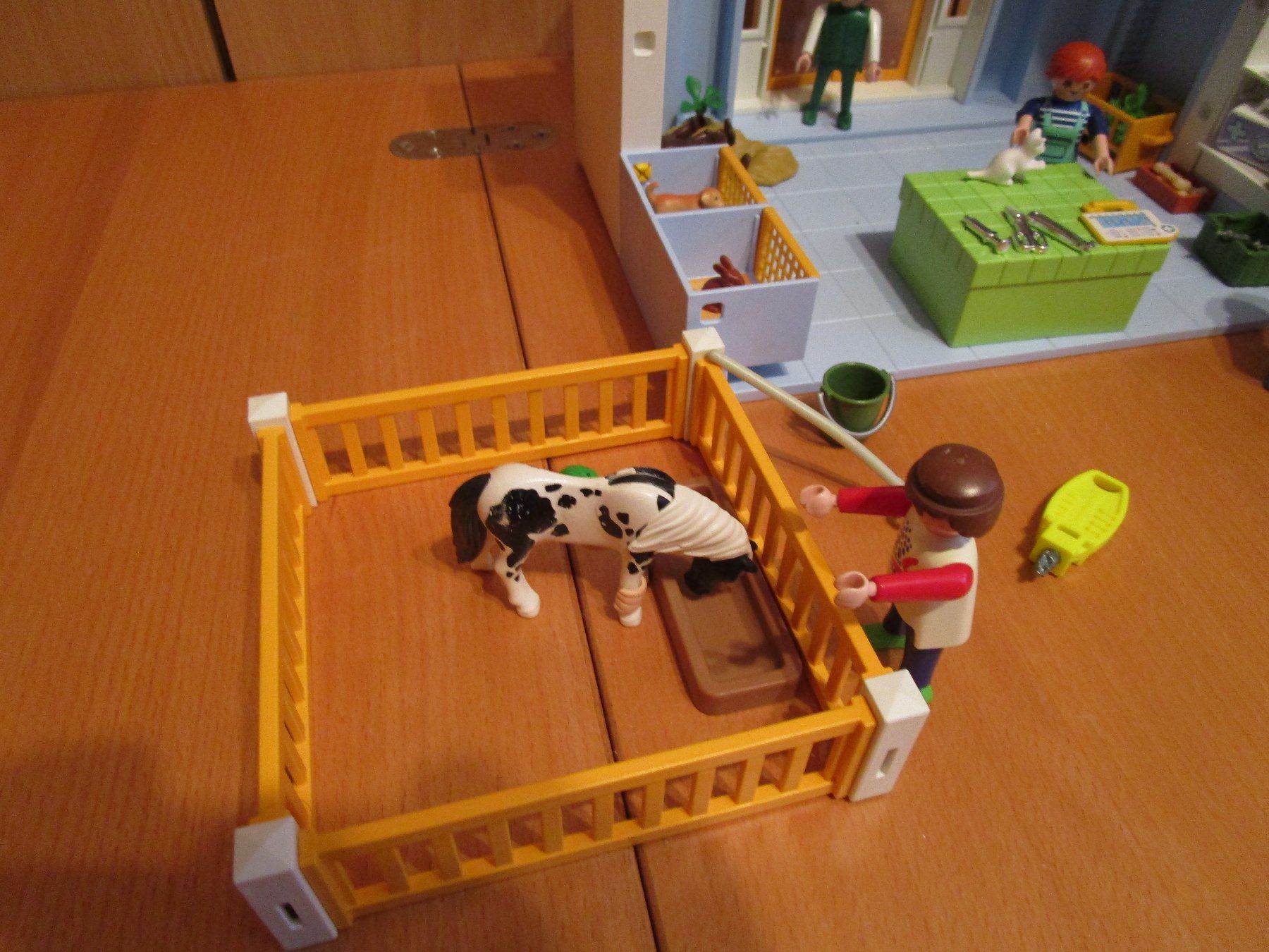 Playmobil Giocattoli: Playmobil  -  Tierpflegestation – Usato da Wetzikon ZH venduto da Storchadebar 3