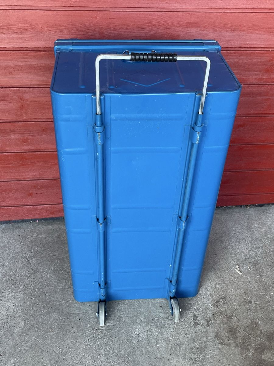 Casse di trasporto: Metallkiste Transportbox Truhe – Usato da Tüscherz-Alfermée venduto da Pike77 4