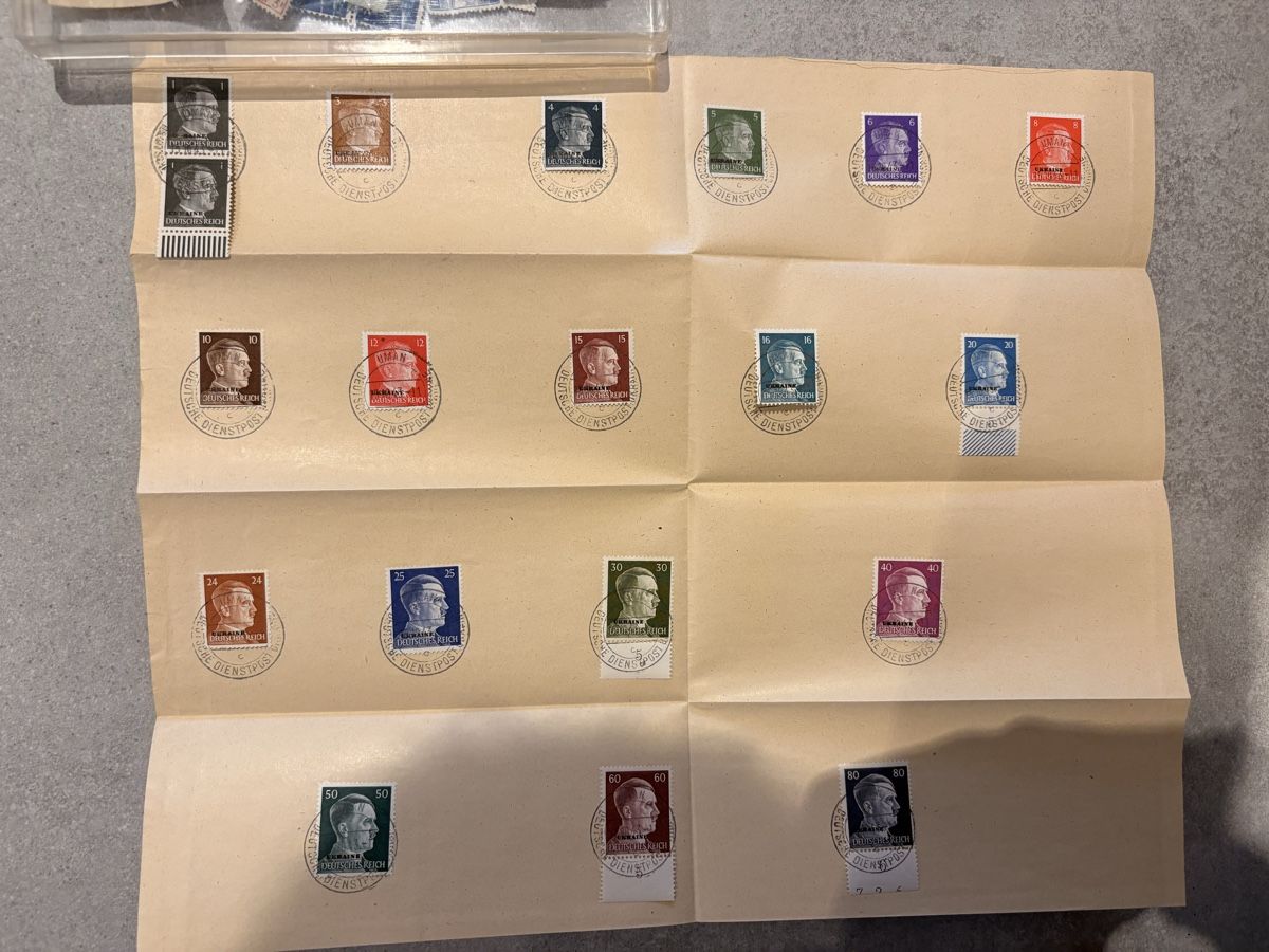 Tous les timbres: Briefmarke, Sammlung, Briefe, Antik, vom Opa – D'occasion à Breitenbach par Alice_xy 1