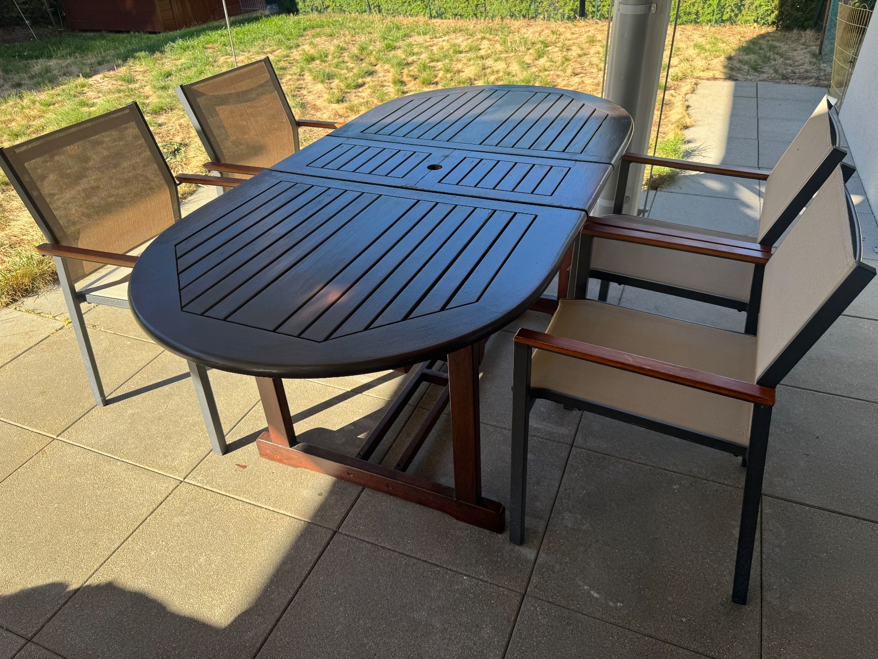 Tischset: Gartentisch-Set mit 4 Stühlen – Gebraucht aus Schwerzenbach von Delta123 4