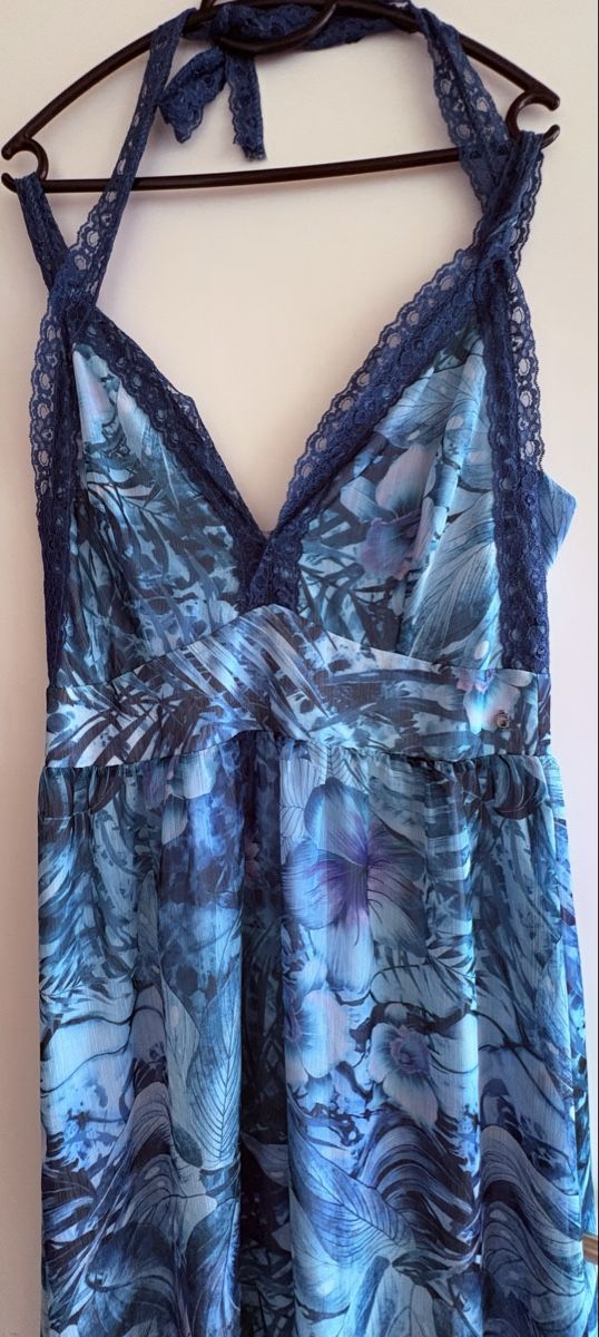 Guess Vestiti: Abito Guess – Nuovo (secondo la descrizione) da Bellinzona venduto da July180921 2