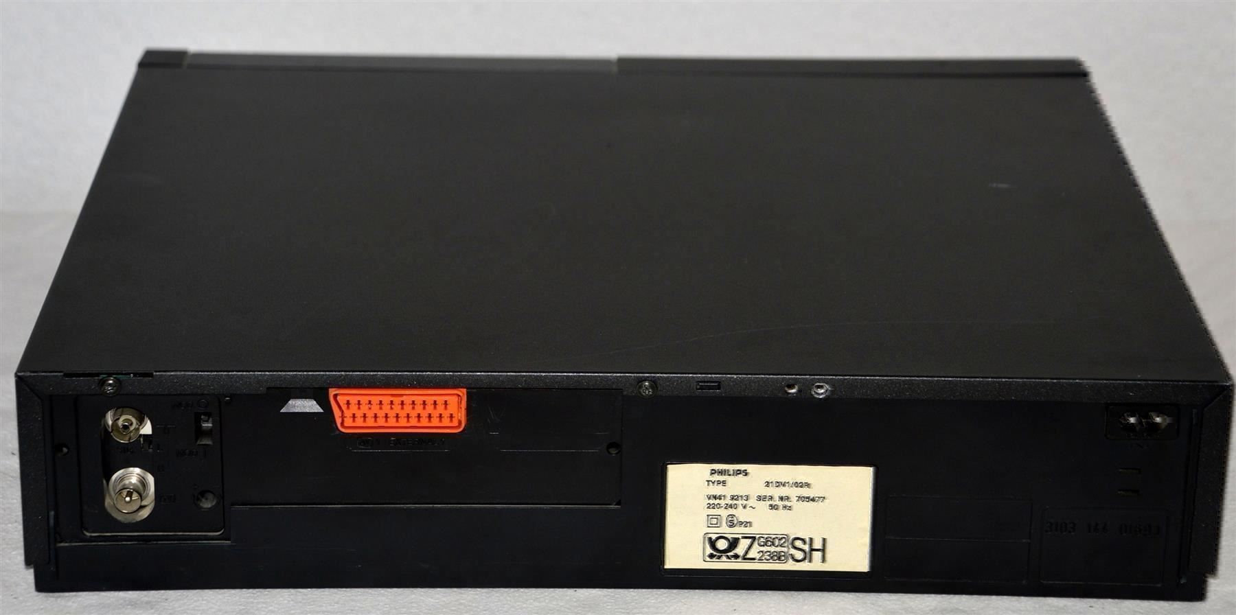 Philips Registratori: Videorecorder VHS Philips 21DV1 magnétoscope – Usato da Collonges venduto da arashee 5