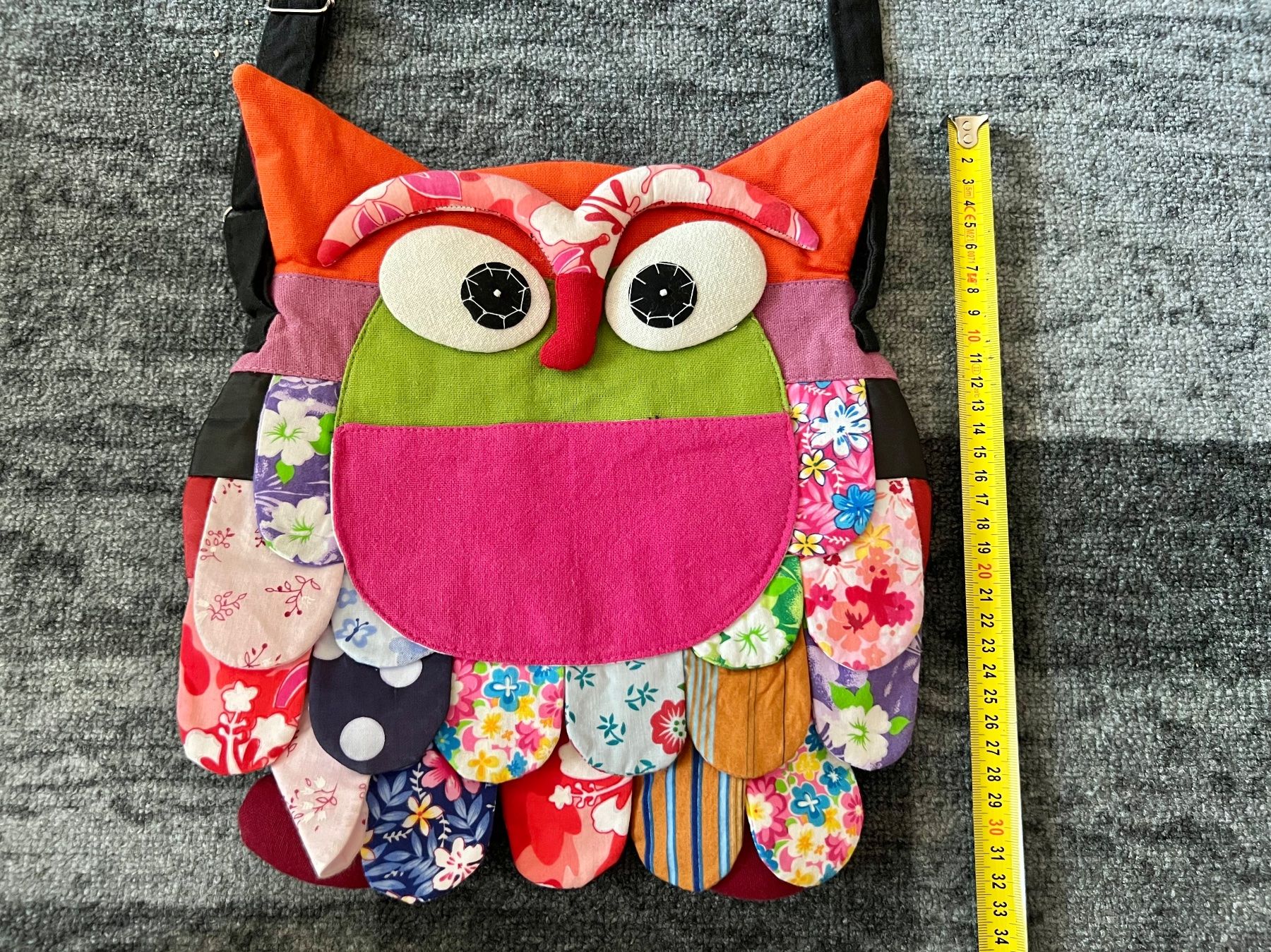 Taschen für Damen: Damen Bunte Tasche Handmade Eule 32cm – Gebraucht aus Frenkendorf von Style365 3