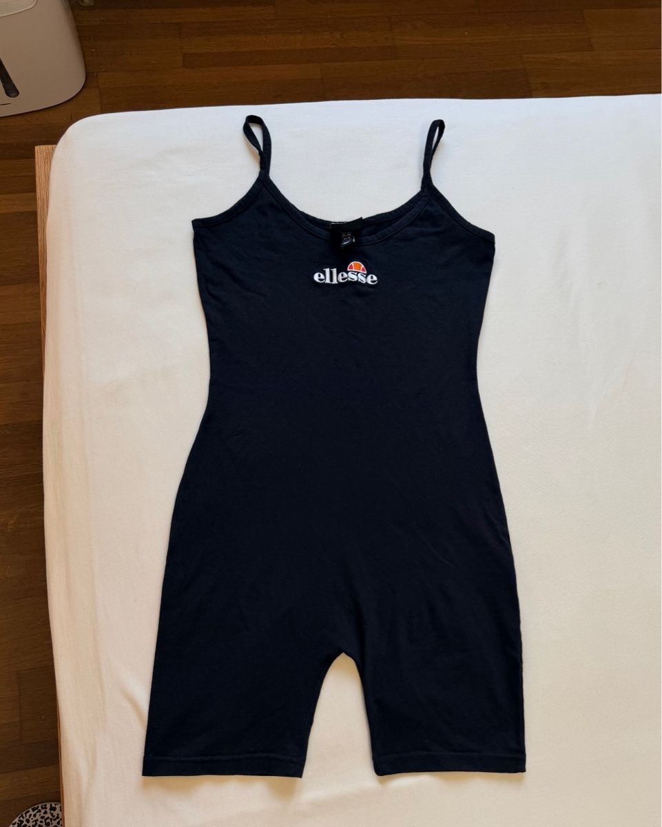 Ellesse Tute: Ellesse Jumpsuit Grösse XS – Nuovo (secondo la descrizione) da Bonstetten venduto da AngelaF23