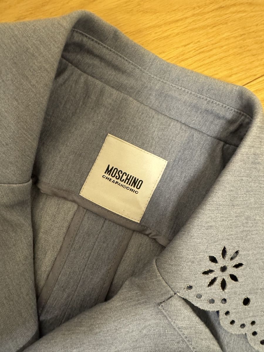 Moschino Giacche: Moschino Blazer 100% Original – Usato da Zürich venduto da BettiC 1