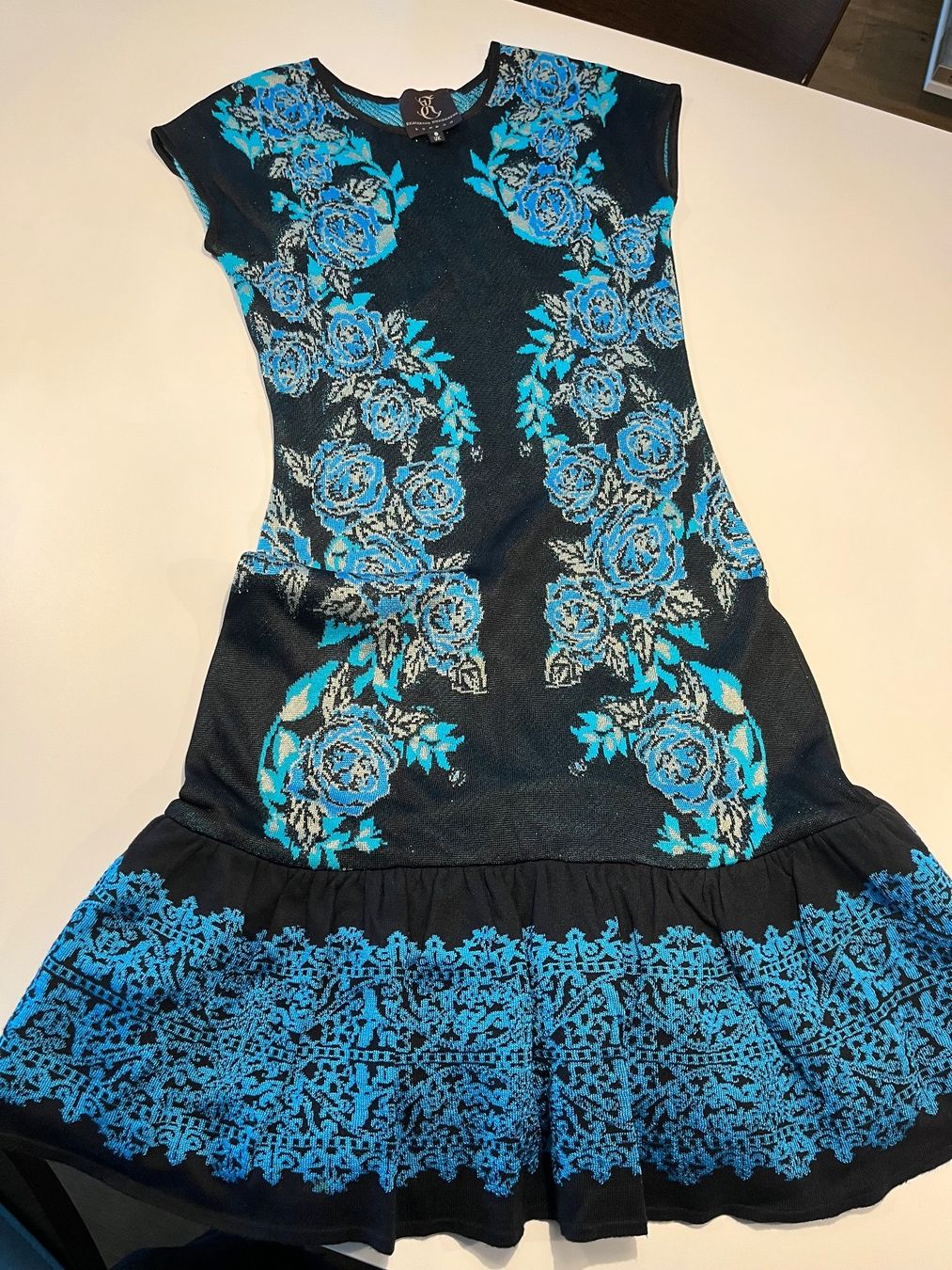 Vestiti: Kleid Kukhareva – Usato da Adetswil venduto da dp9