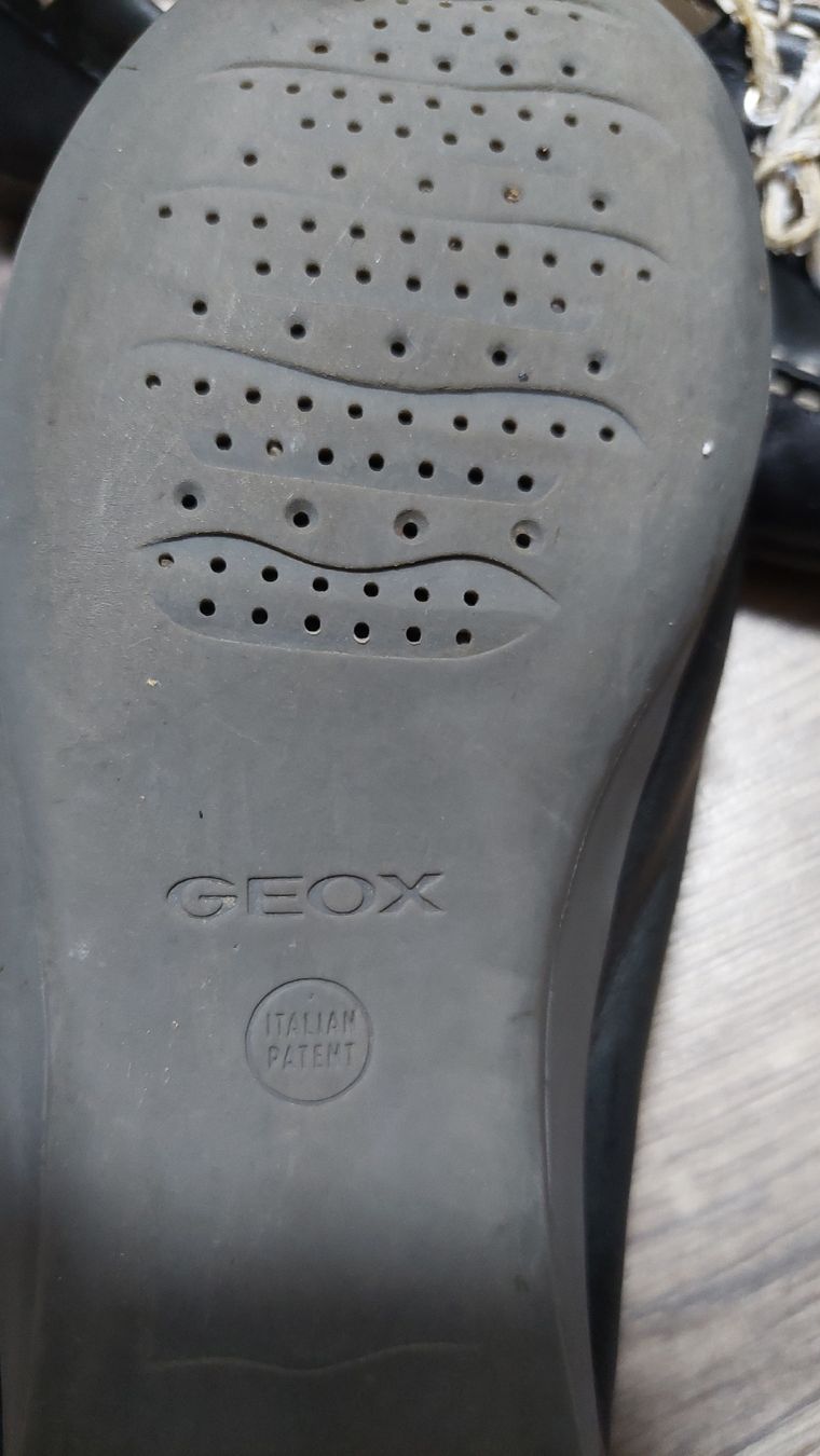 Damenschuhe: Schwarze Leder Mokassins Gr. 36.5 – Gebraucht aus Gwatt (Thun) von Letzte-Chance-III 4