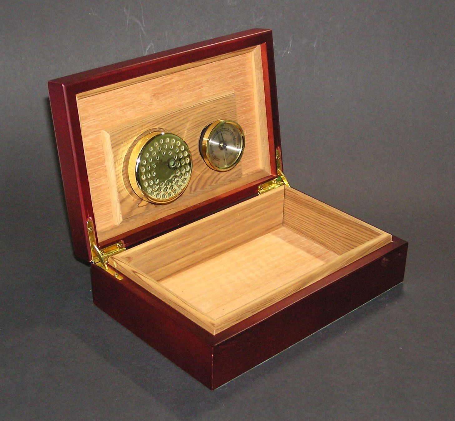 Humidore: HUMIDOR ZIGARREN-BOX – Gebraucht aus Grenchen von Antique-hunter 5