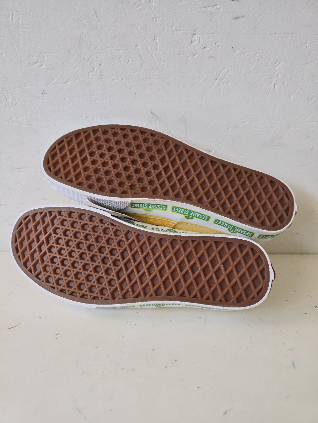 Vans Scarpe da donna: Chaussures Vans neuves, taille 37 – Nuovo e nell'imballaggio originale da Sugiez venduto da factorysportoutlet 4