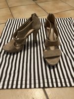 Sandales à talons daim Navyboot  beige taille 38 bon état