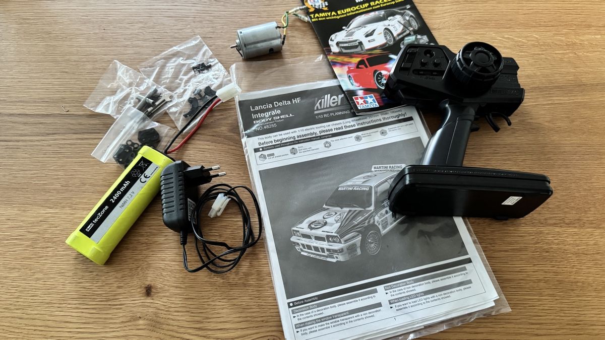 Tamiya Modellismo RC: Tamiya Lancia Delta Martini Racing – Nuovo (secondo la descrizione) da Biberist venduto da Phippu83 8