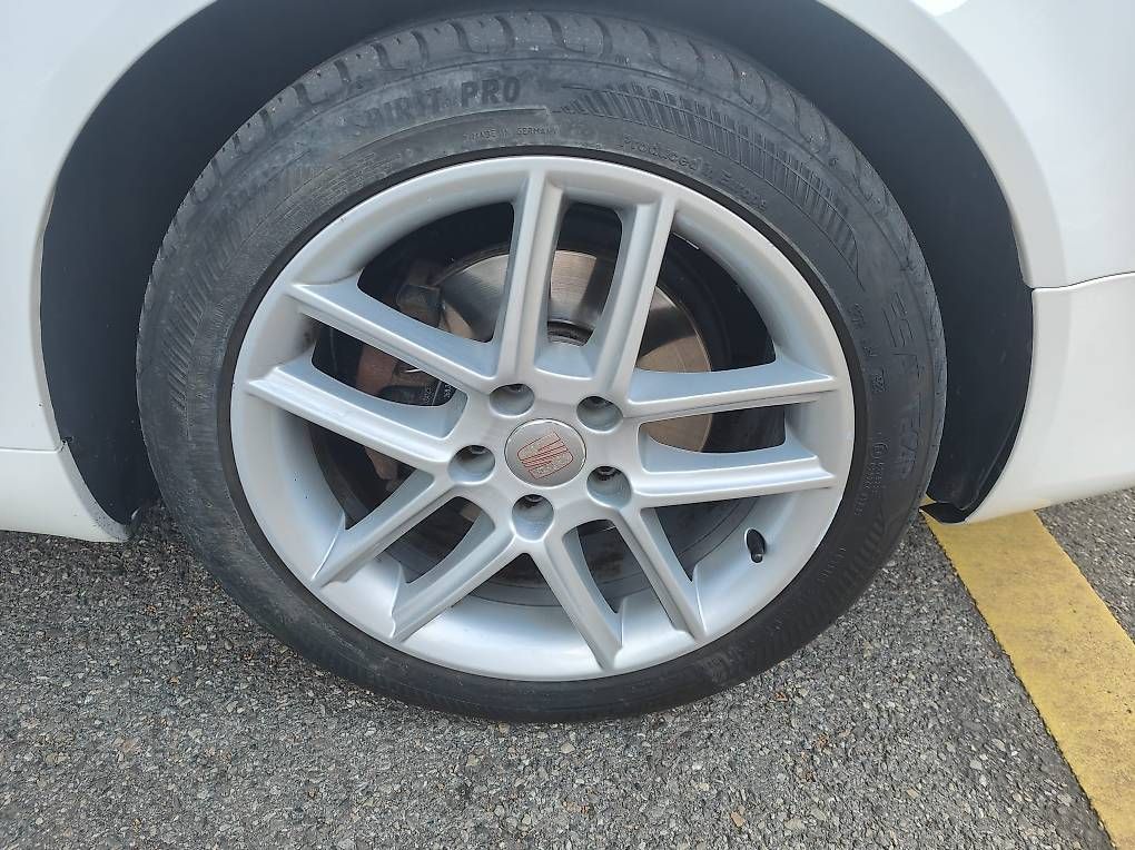 Pneumatici & Ruote complete: Seat Exeo Felgen mit Sommerpneus  – Usato da Pieterlen venduto da haj_8vxt 2
