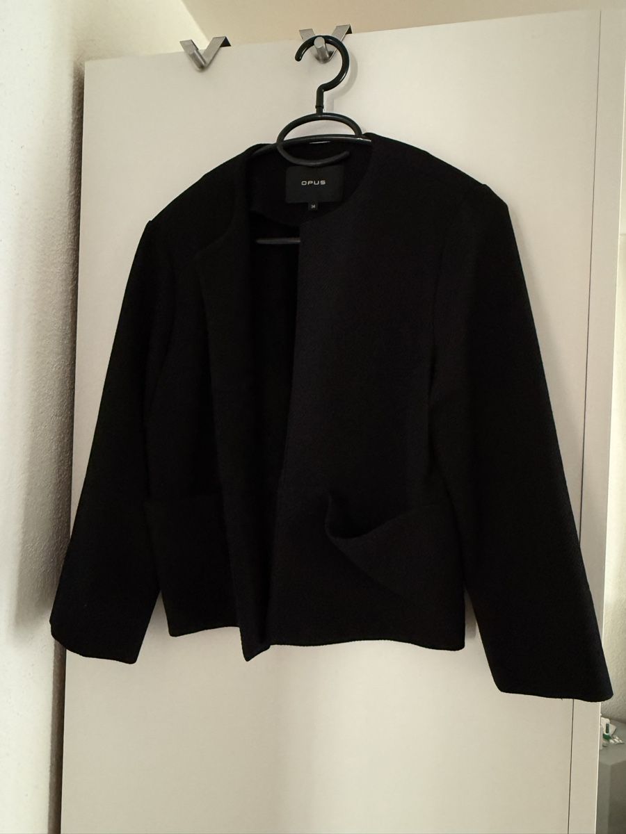 Opus Giacche: Blazer Opus schwarz Strukturstoff einfarbig – Usato da Niederhasli venduto da R__A