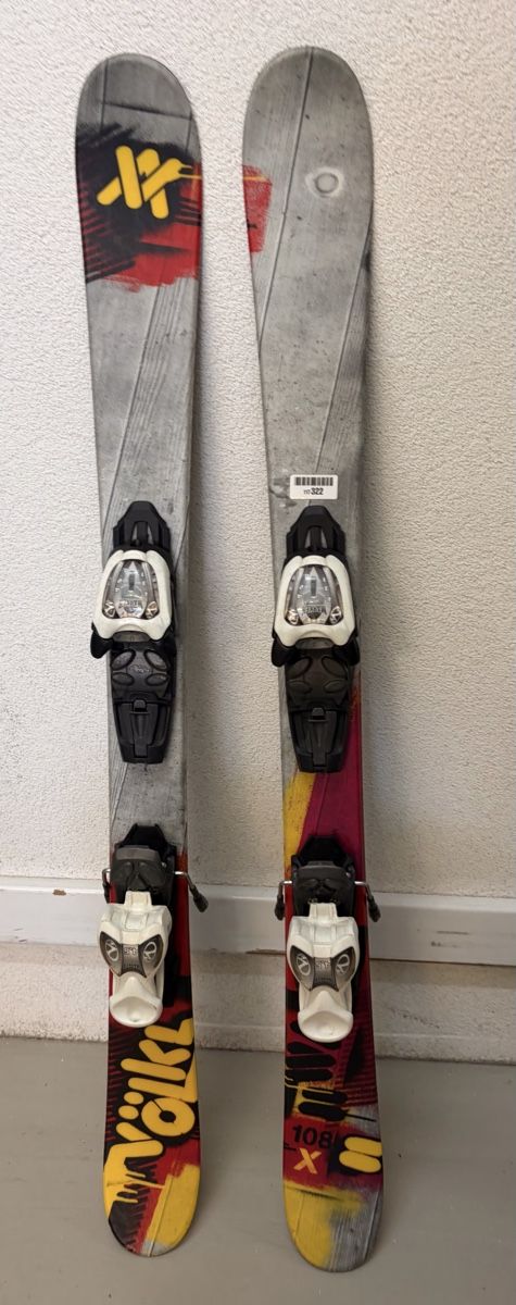 Völkl Skis: Ski Freestyle Wölkl 118 cm – Gebraucht aus Horw von taskinardi