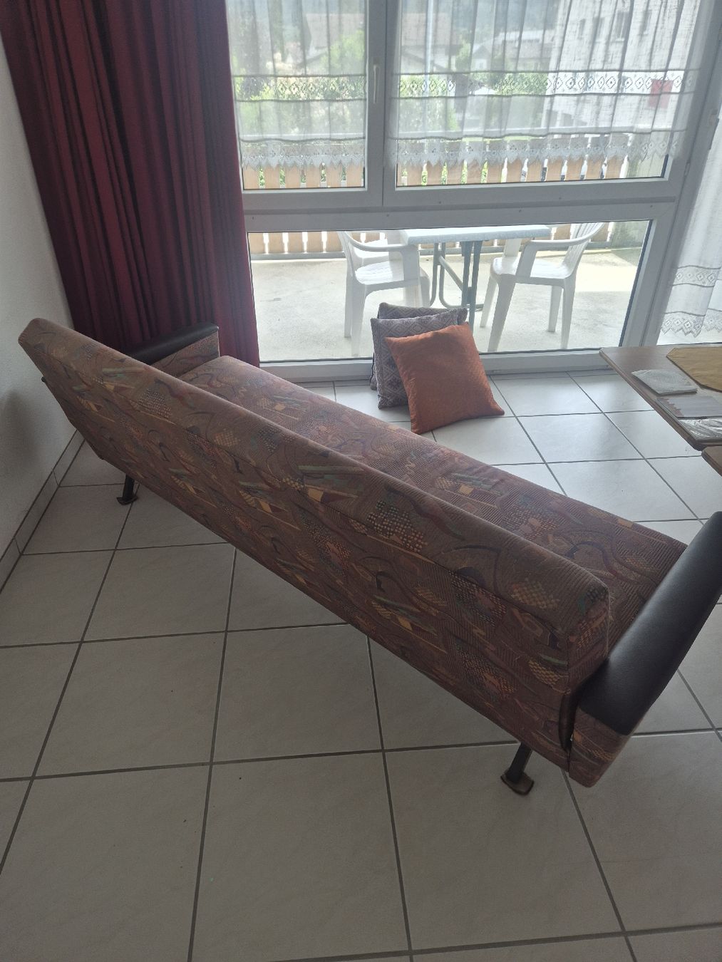 Divani: Vintage Sofa – Usato da pfäfers venduto da icelantic 1