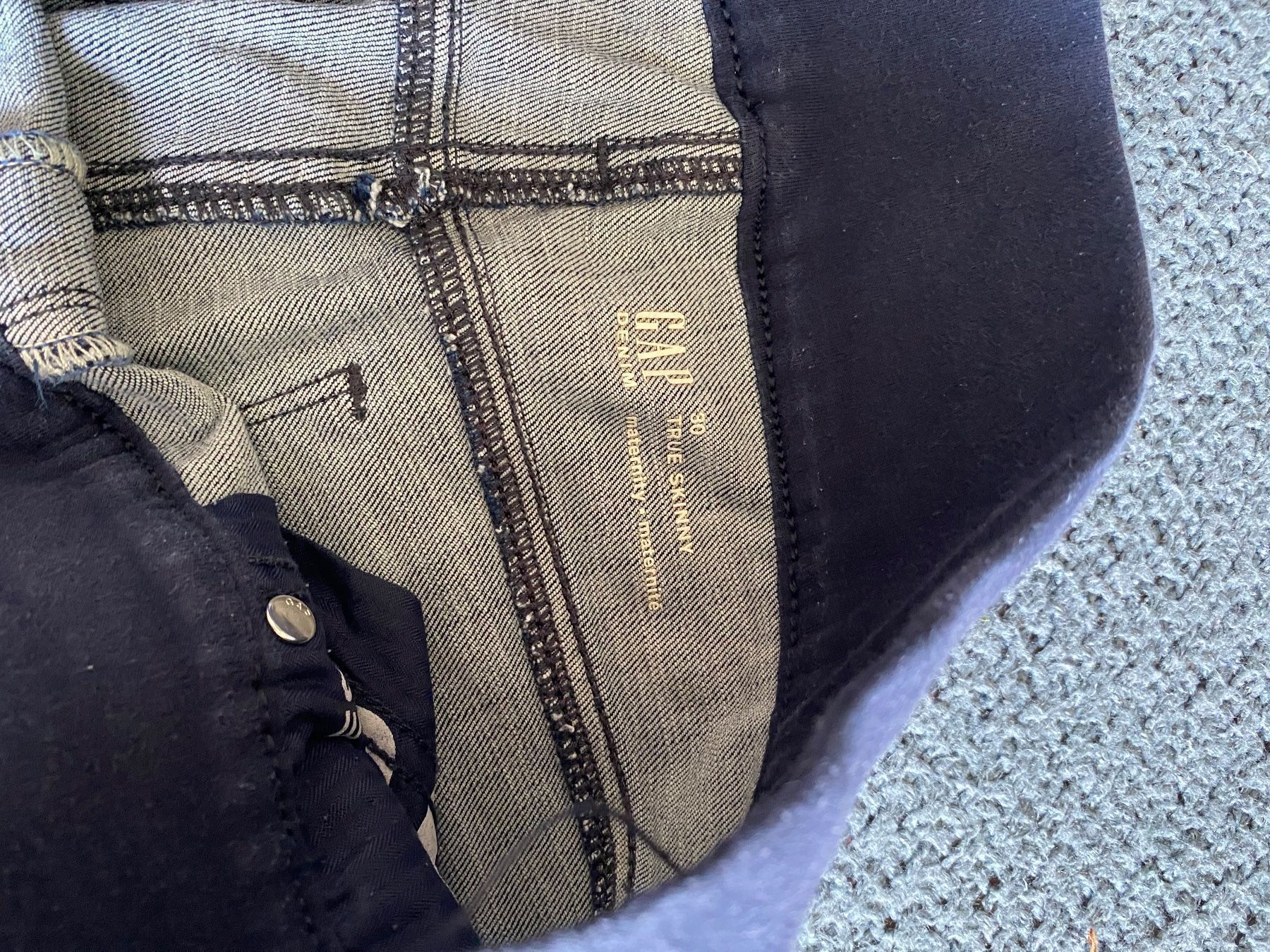 Gap Jeans: GAP Maternity Jeans – Usato da Dürrenroth venduto da tvy_bh56 1