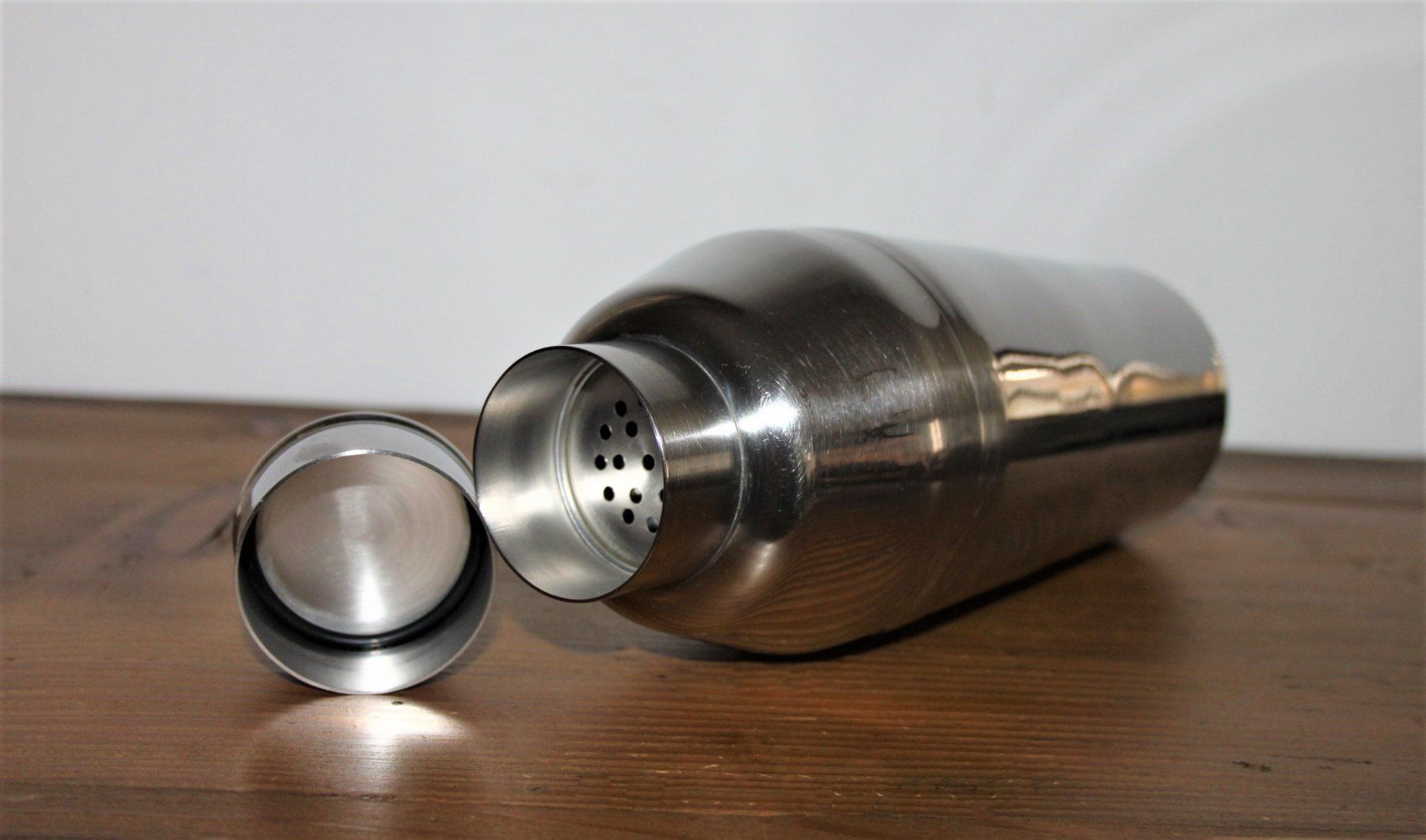 Altro in Stoviglie & Bicchieri: Vintage Edelstahl Cocktail Shaker – Usato da Otelfingen venduto da Jupi07