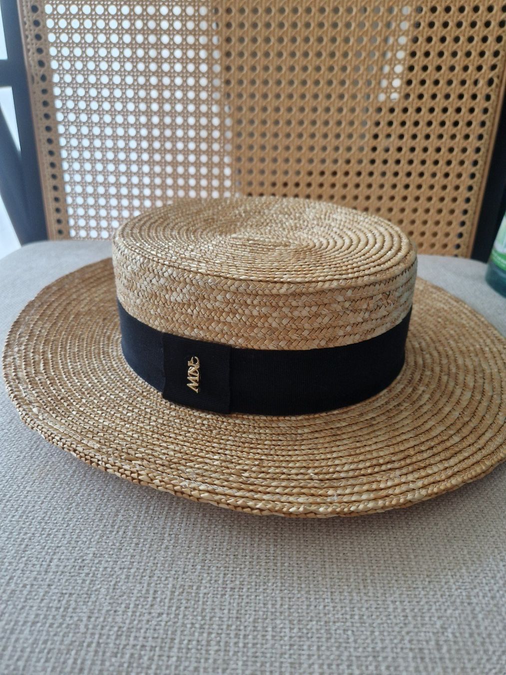 Chapeaux, bonnets & casquettes: Sonnenhut Nicowa – D'occasion à Roggwil BE par Rubiroseanne