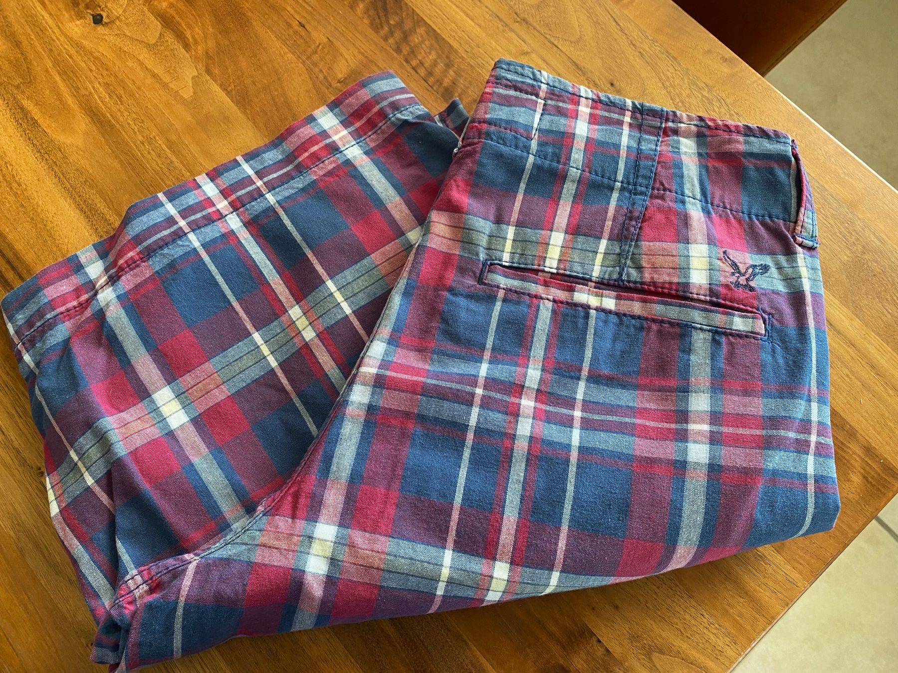 American Eagle Pantaloni: Men American Eagle Shorts 26 – Nuovo (secondo la descrizione) da Balsthal venduto da Uroby 4