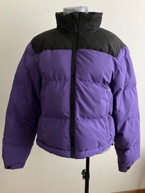 Primark Jacken: Doudoune chaude  violette et noire, taille S – Gebraucht aus Marin-Epagnier von rchouchouu