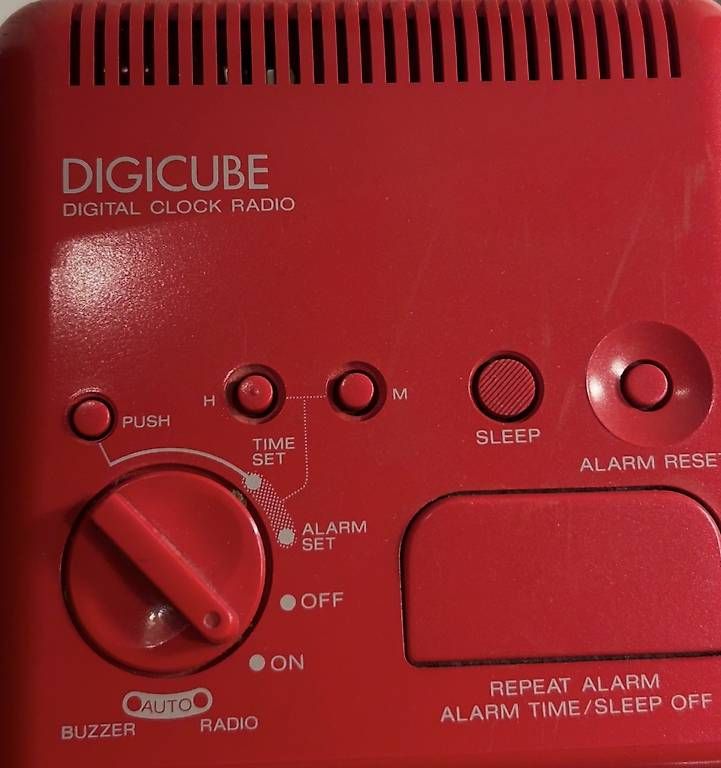 Radio: Radio 1985 DIGICUBE SONY – Usato da Cugnasco venduto da dilan1 1