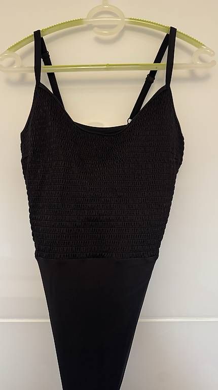 Tops: Sexy Body – D'occasion à Adliswil par tes_kjb9