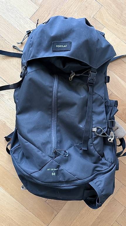 Sacs à dos: Wanderrucksack 50L Schwarz Forclaz – D'occasion à Zürich par Argunuysal