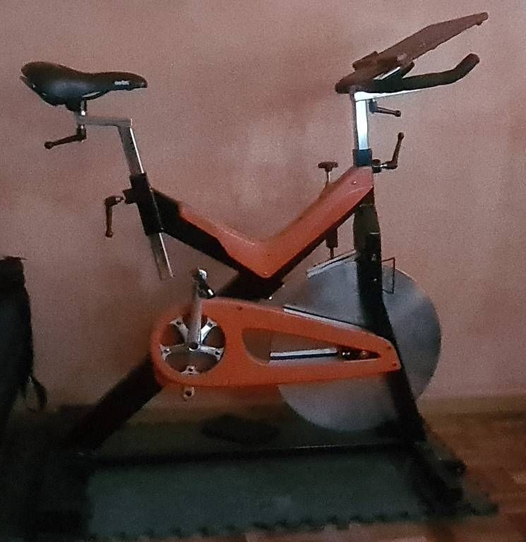 Hometrainer: Spinning Bike – Usato da Horgen venduto da Cule19