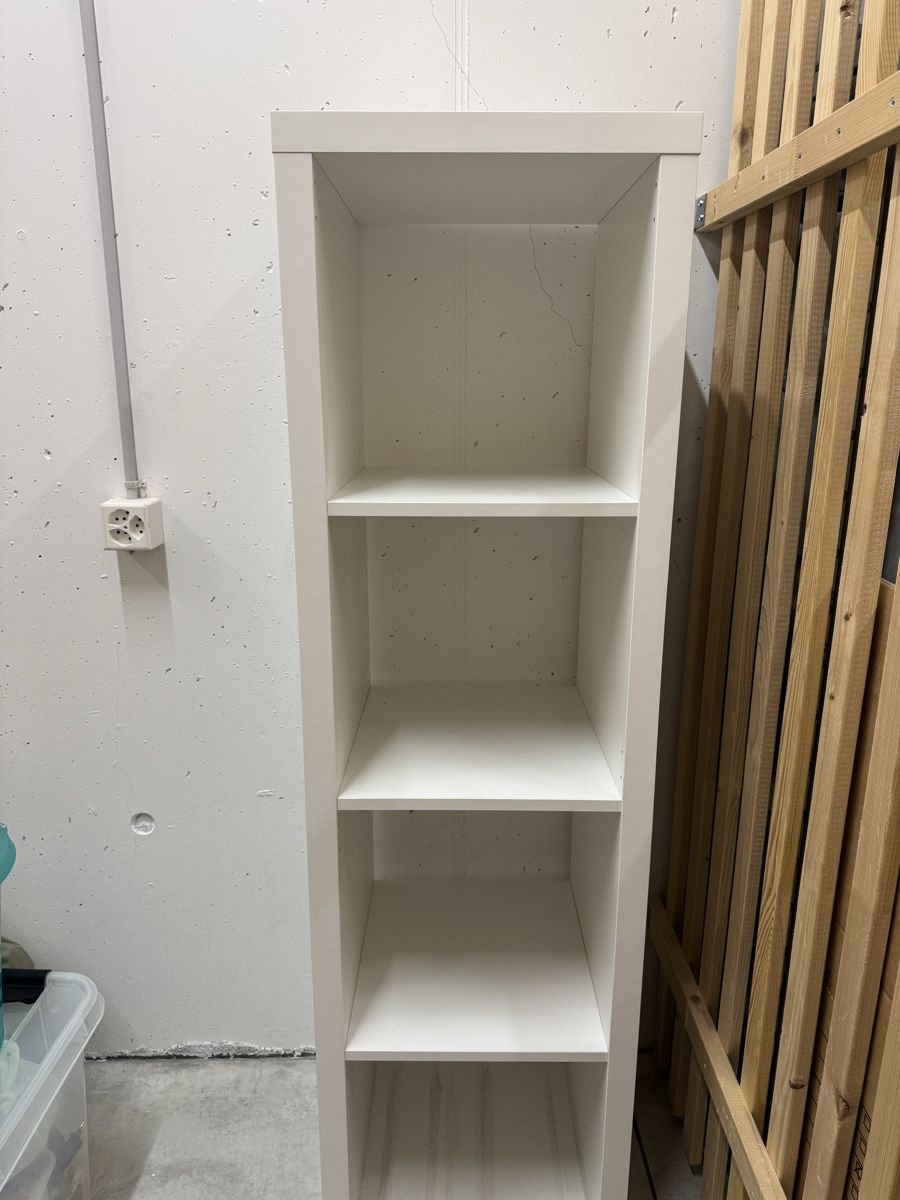 Ikea Étagères: Kallax Regal – D'occasion à Wädenswil par sar_cv6m 1