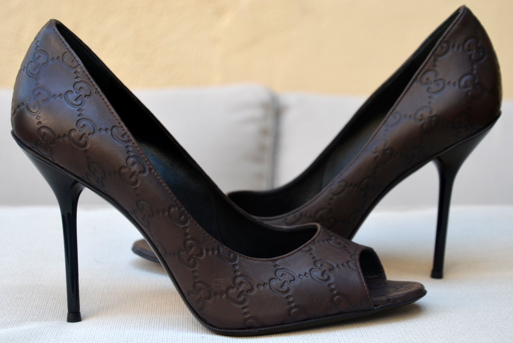Gucci Scarpe da donna: Gucci Pumps .41 – Usato da Collonges venduto da Auganien 5