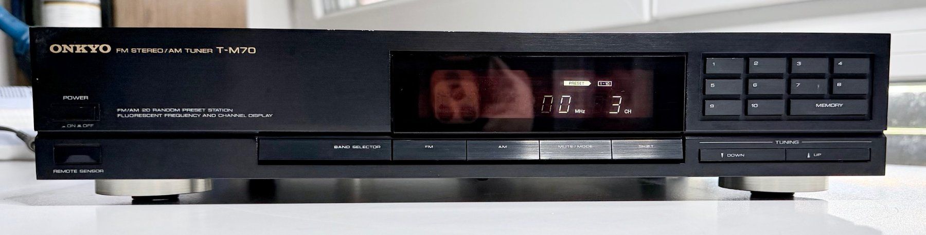 Onkyo Radio: Tuner Onkyo T-M70 – Usato da Perly venduto da inf_jnp6