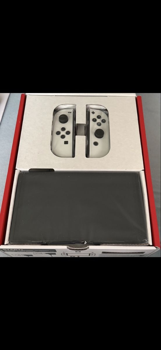 Nintendo Console: NINTENDO SWITCH OLED – Nuovo e nell'imballaggio originale da Wohlen venduto da Adrijan5610 1