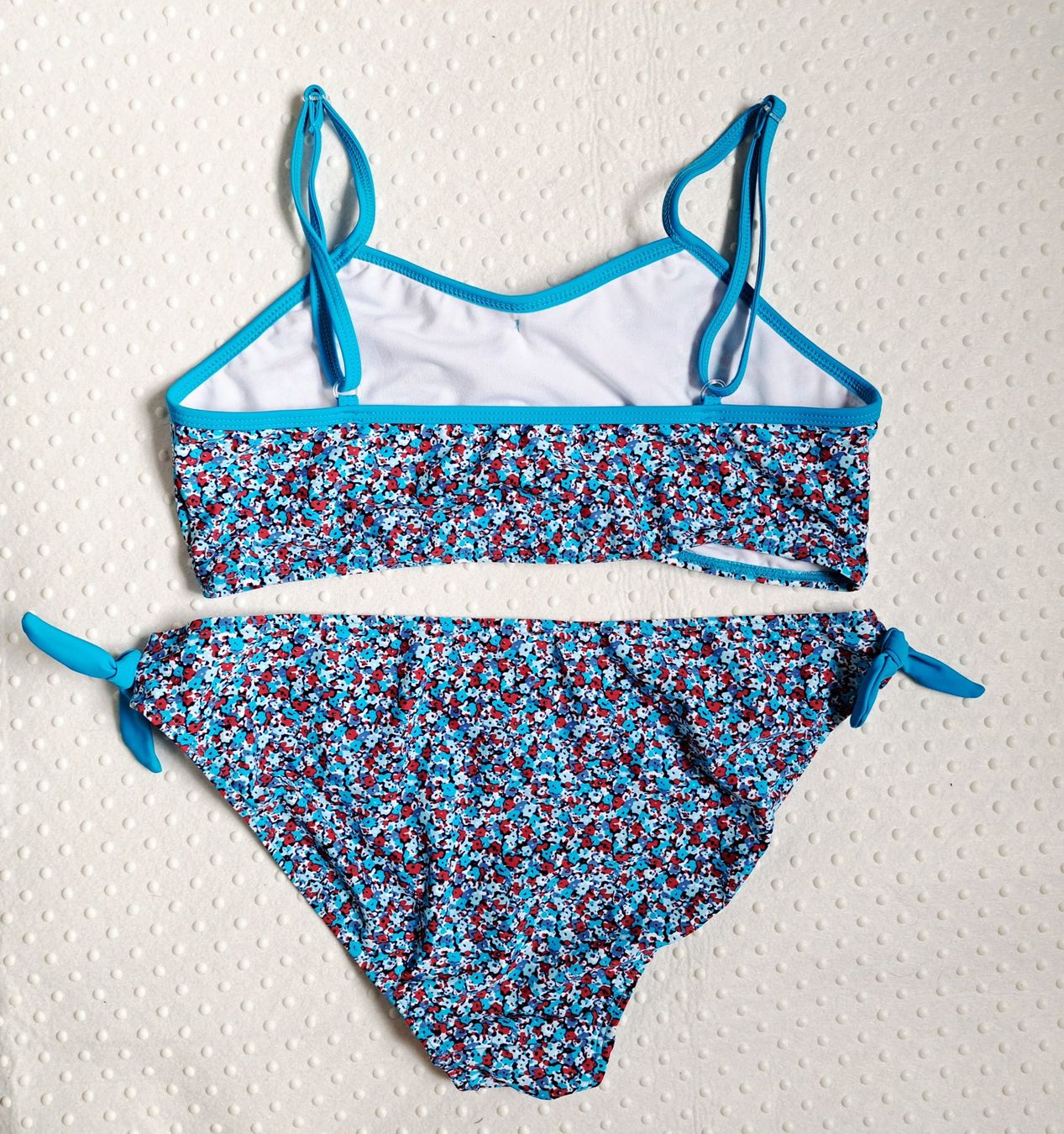 Badekleider & Bikinis: Neu! Blumiges Bikini Set, Gr. 176, Sommer – Neu und originalverpackt aus Gysenstein von joshuas81 2