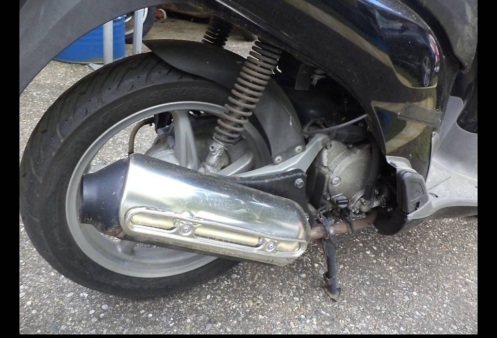 Route: Honda SH125 JG. 2003 Roller – D'occasion à Zürich par leo_t9sr 3