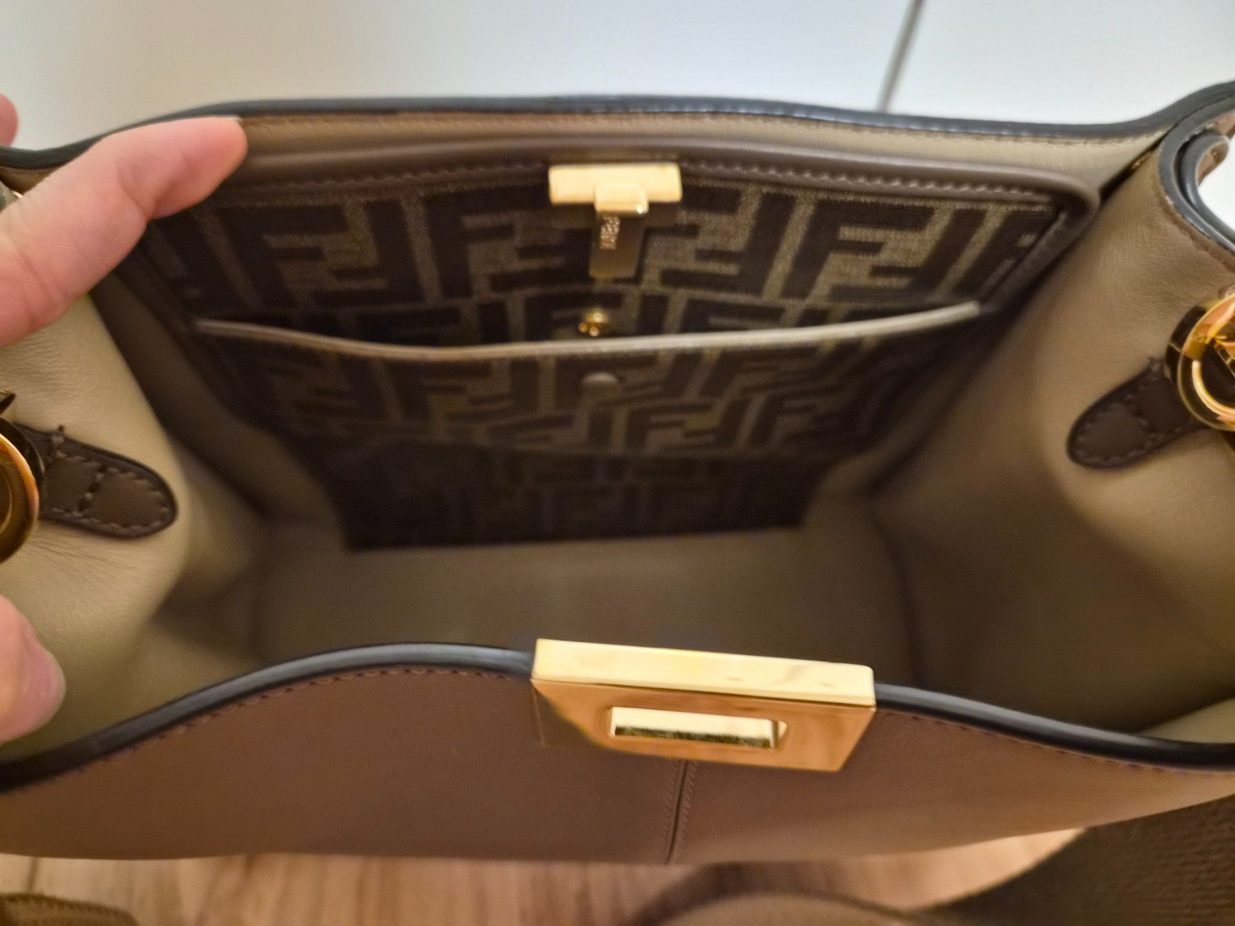 Borse da donna: Fendi Peekabo Xlite – Usato da Liebefeld venduto da SLIF3R 2