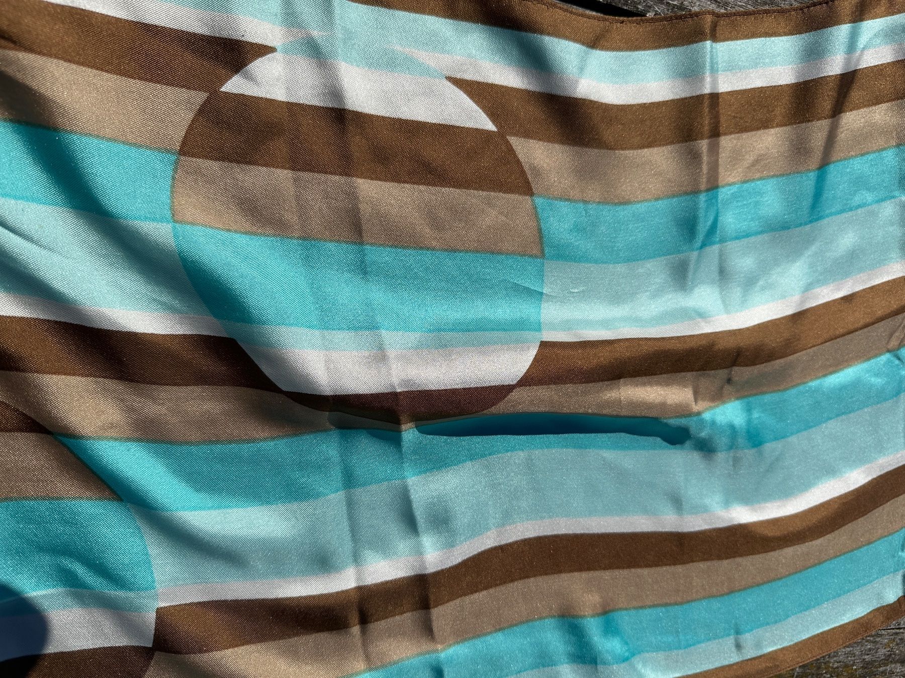 Foulards, Tücher & Schals: Seidenfoulard Seidenschal – Gebraucht aus Zürich von atlantis77
