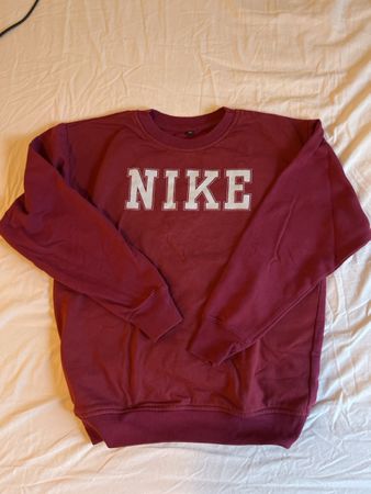 nike vintage crewneck