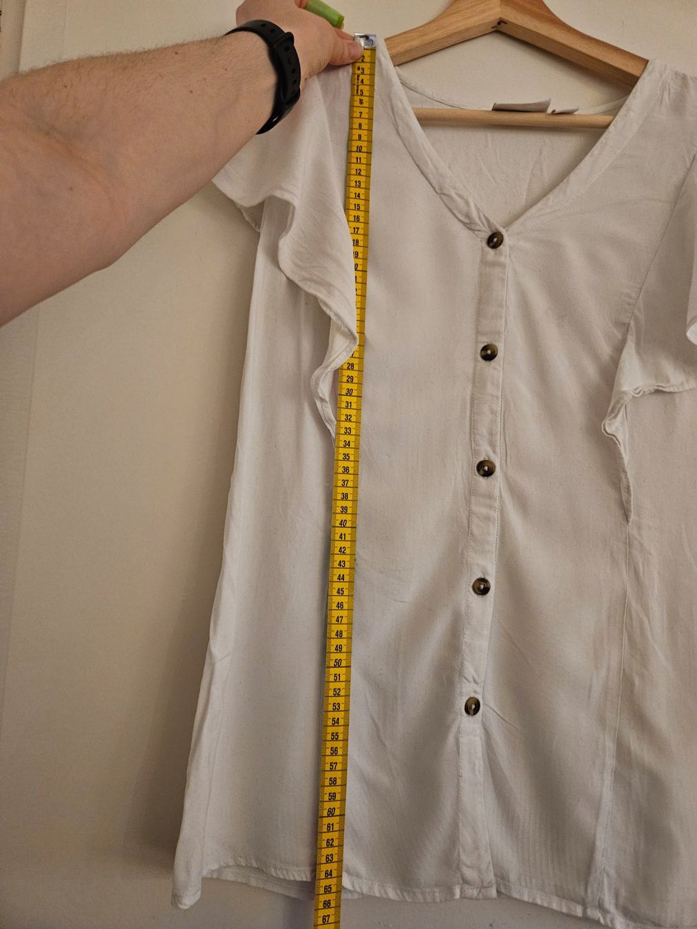 Blusen: Super süsse, weisse Bluse Gr.42 – Gebraucht aus Schaffhausen von sabrina915 3