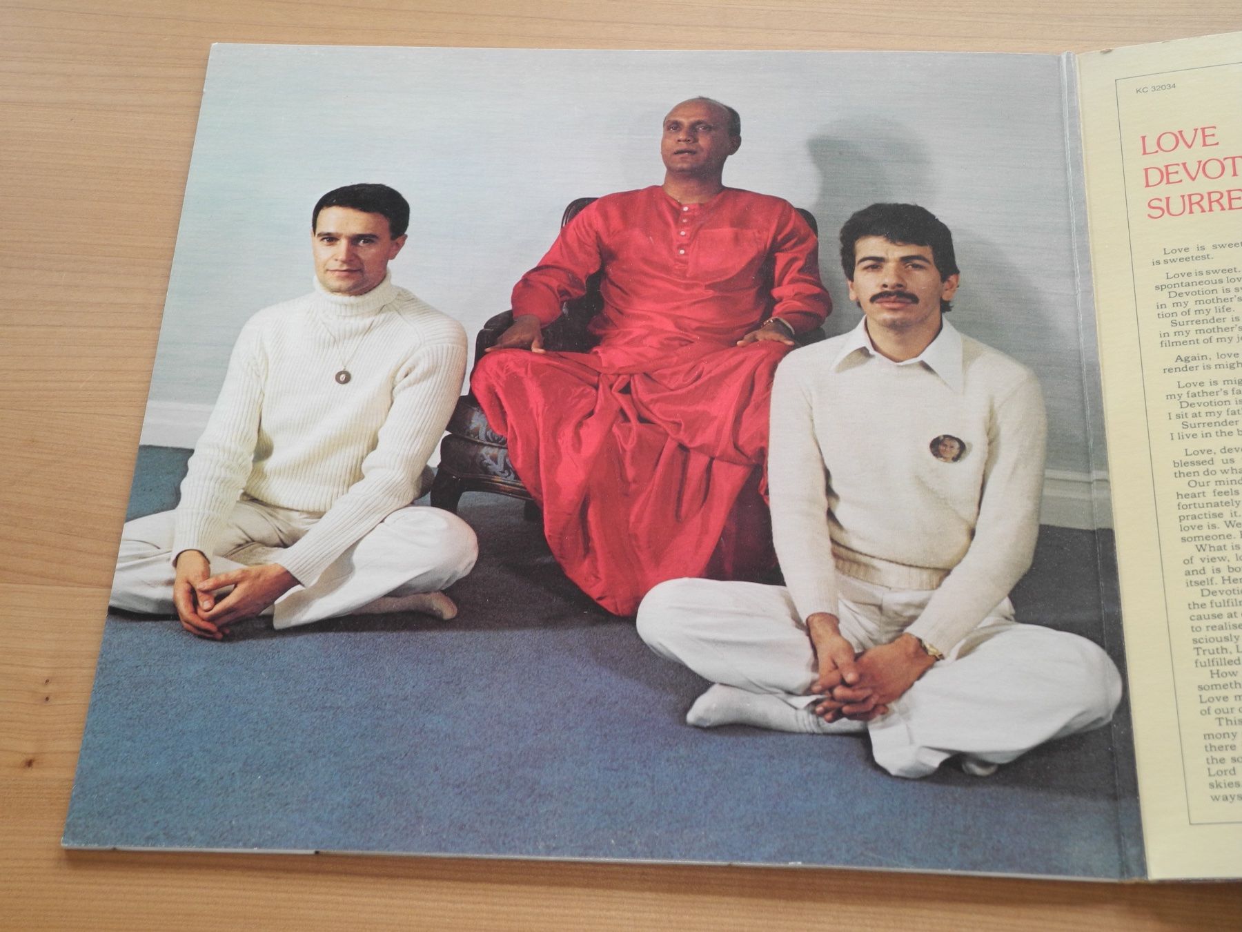 Dischi in vinile: SANTANA / McLAUGHLIN: LOVE DEVOTION SURRENDER - COLUMBIA – Nuovo (secondo la descrizione) da Fahrwangen venduto da Swirl2 1