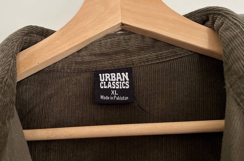Camicette: Damen Cord Bluse Olive Urban Classics XL Oversize – Usato da Burgdorf venduto da Jasmin_Ju 2