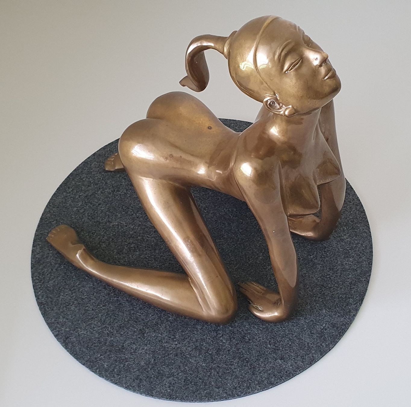 Statuette: Bronce /Messing Erotik Figur – Usato da Greppen venduto da hploetscher