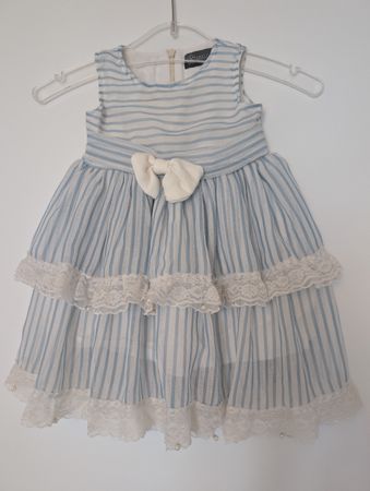 Süsses Mädchenkleid (3-4 Jährig), blau-weiss gestreift