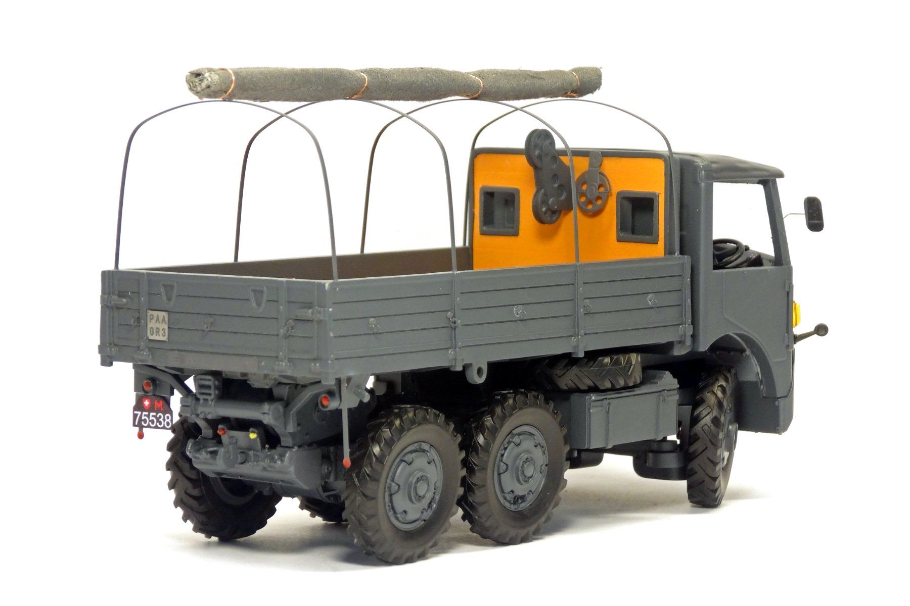 Kit di modellismo & Modellini statici: Saurer M6 Schattenschwarz 1:35 – Nuovo e nell'imballaggio originale da Lenk im Simmental venduto da AFM-Modellbau 3
