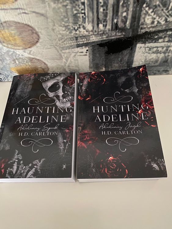 Haunting Adeline und Hunting Adeline auf Deutsch, Neu Kaufen auf Ricardo