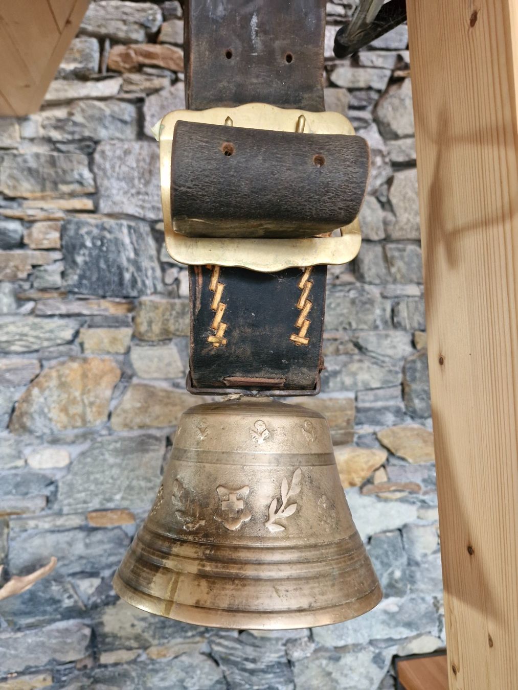 Glocken & Treicheln: Glocke Treichel – Gebraucht aus Guarda von rue_bpd7