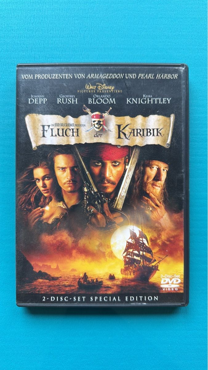 Tutti i DVDs: Fluch der Karibik DVD – Usato da Aesch (Neftenbach) venduto da Maece_