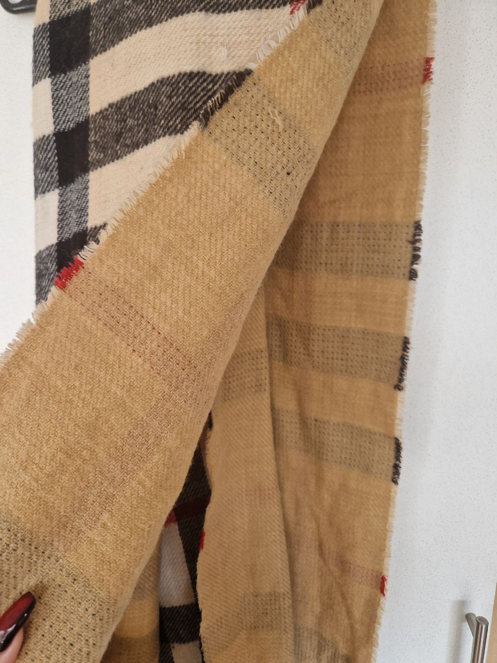 Foulard & Sciarpe: Écharpe beige 100% acrylic – Nuovo (secondo la descrizione) da Versoix venduto da aline_b 2