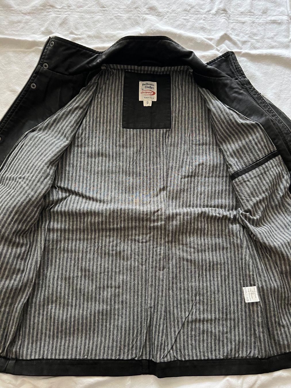 Giacche: Elegante Leder Jacke Imitat. Grösse S – Nuovo e nell'imballaggio originale da Thun venduto da ersteigern 2